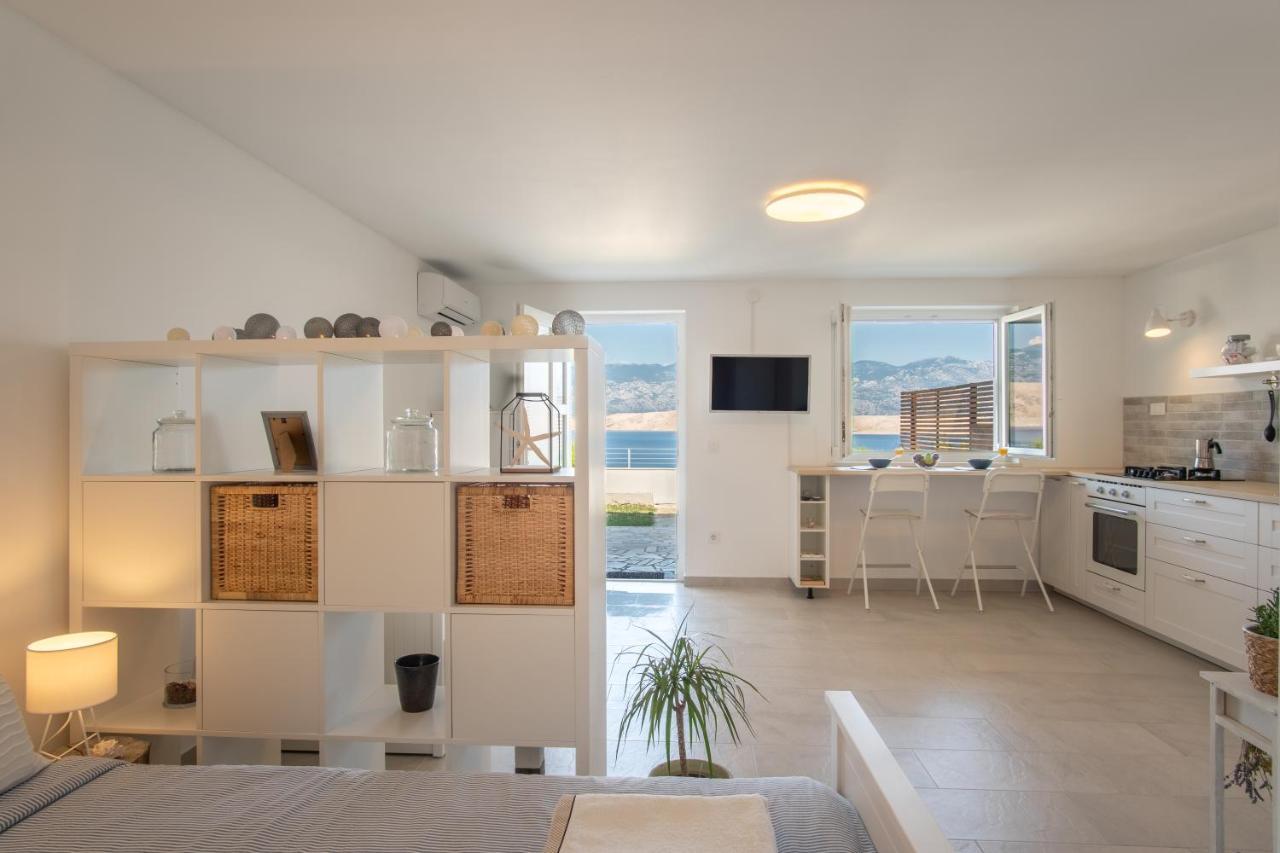 A White Cliffside Studio พาก ภายนอก รูปภาพ