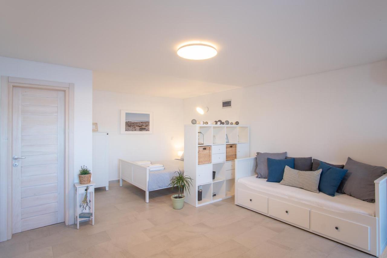 A White Cliffside Studio พาก ภายนอก รูปภาพ